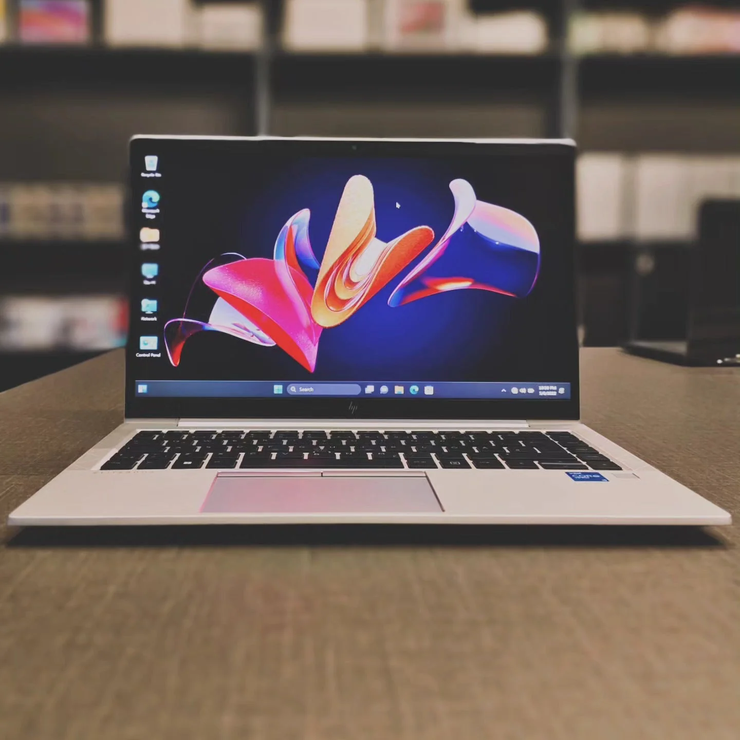 HP EliteBook 840 G8 Frontal